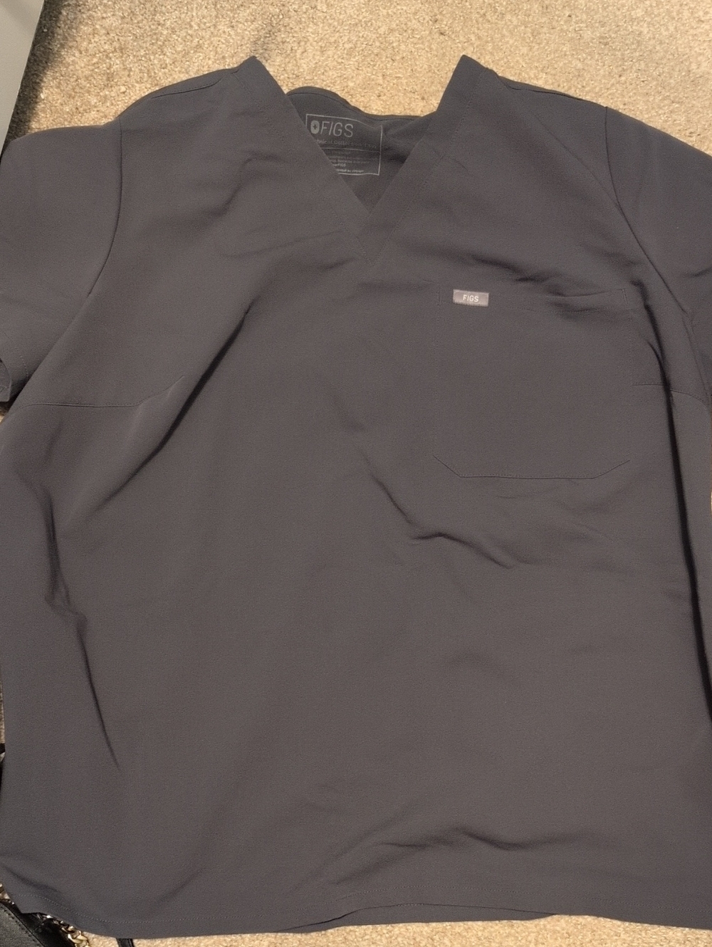 Figs Womens V-Neck Scrub Top - Charcoal